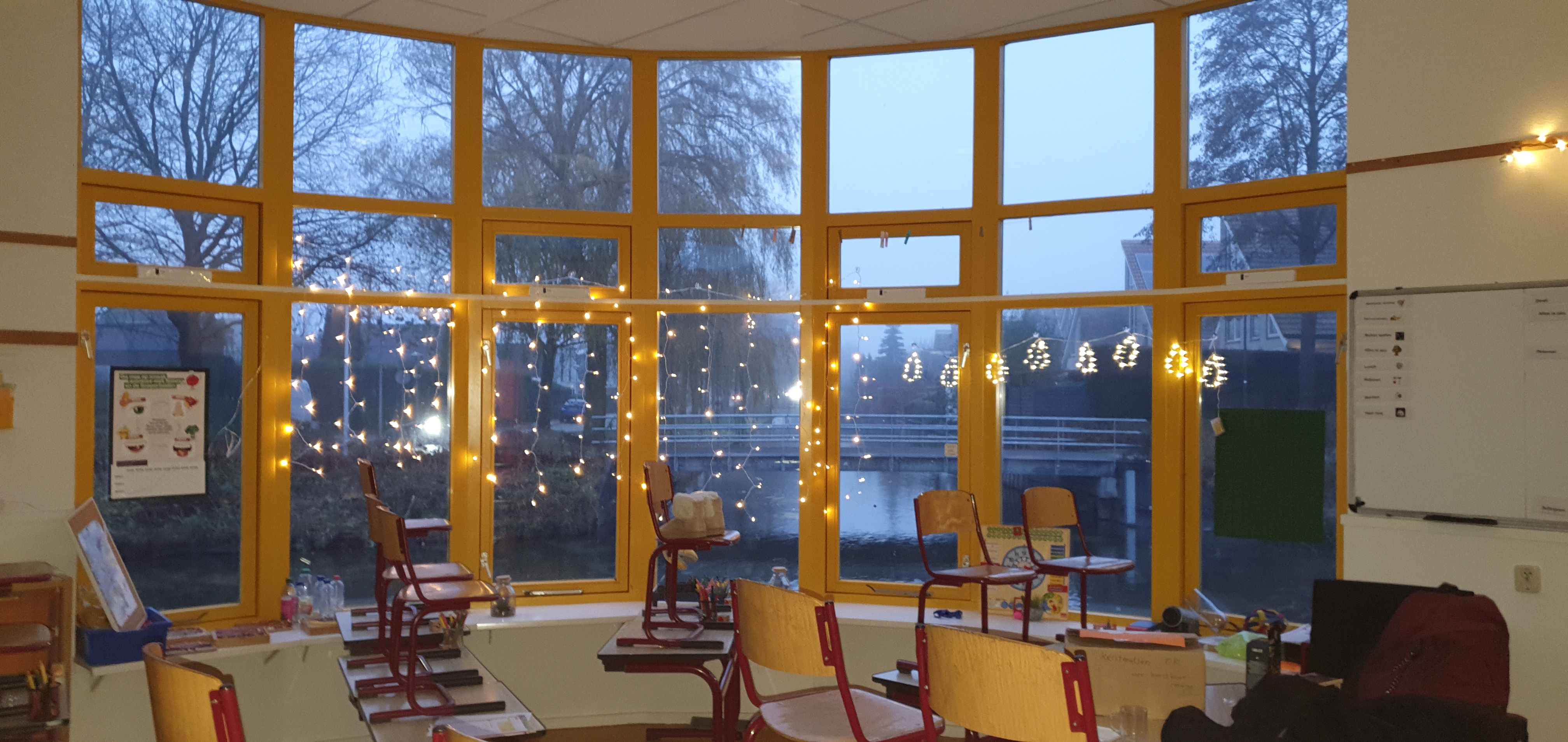 Wat een gezellige kerstsfeer in groep 4! 
